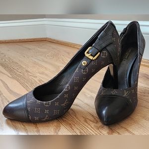 Authentic Louis Vuitton Pumps